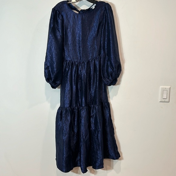 TOPSHOP Premium Textured tiered open back Midi Dress Medium Blue Metallic Size 6 - Picture 2 of 10